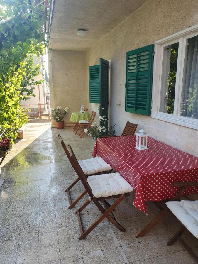 Apartment Lana Трогір Екстер'єр фото
